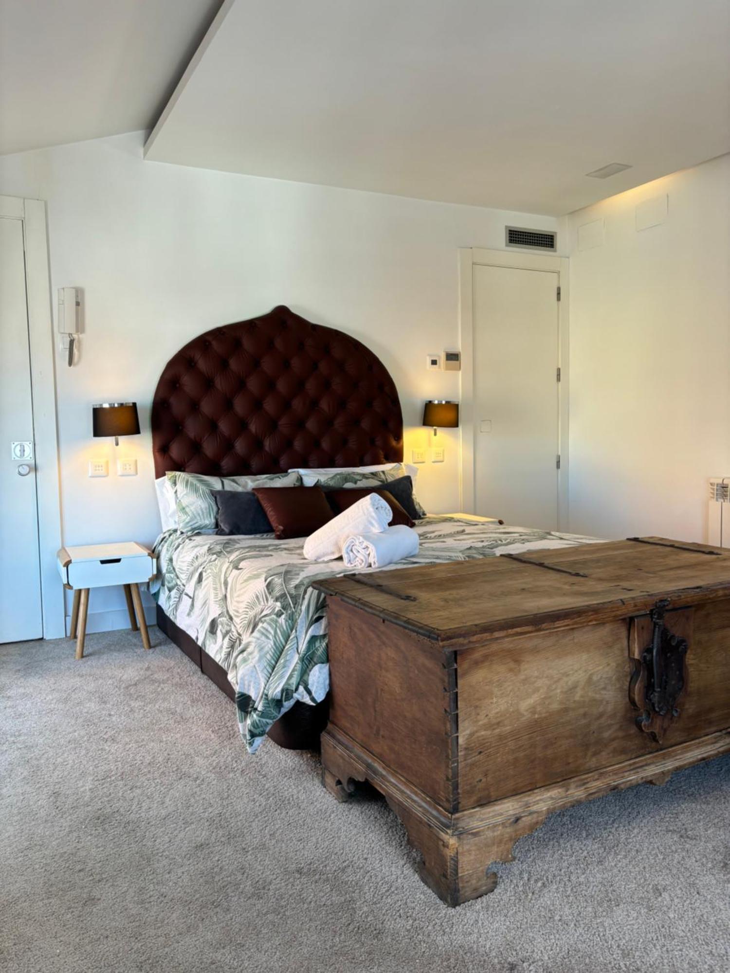 Atico Carmen Callao Apartment *