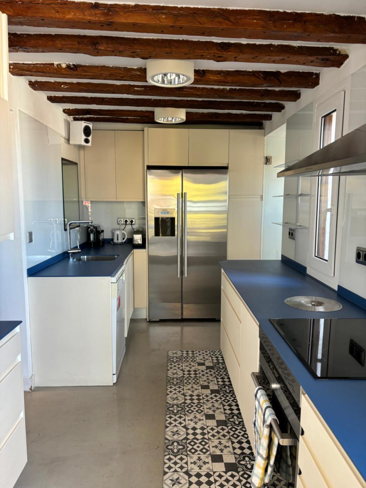 Atico Carmen Callao Apartment